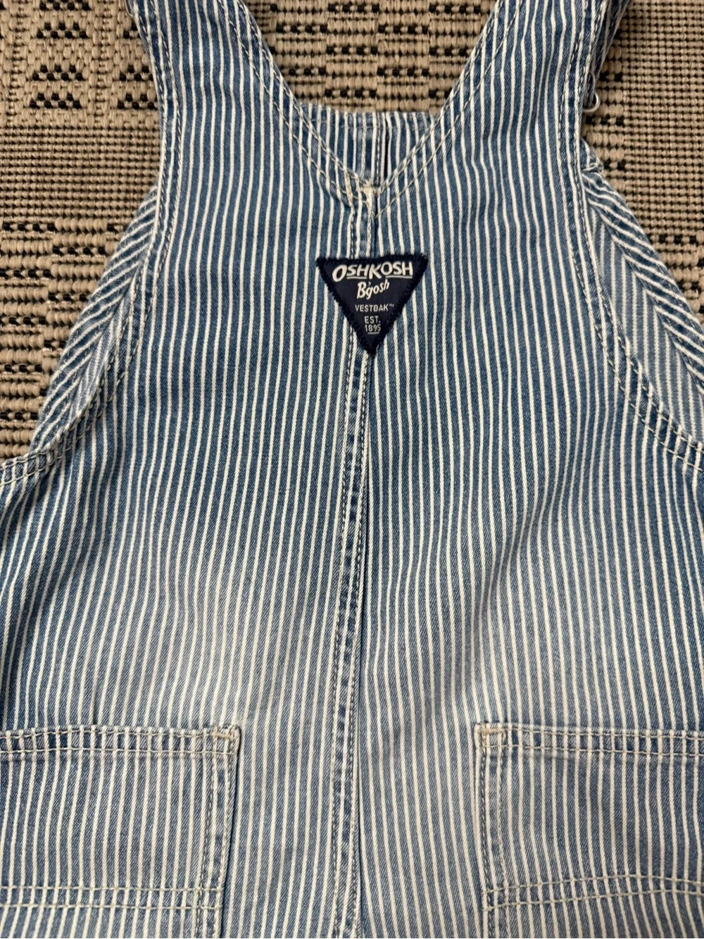 Osh Kosh B’Gosh Light Wash Denim Striped Short Overalls - Size 4T